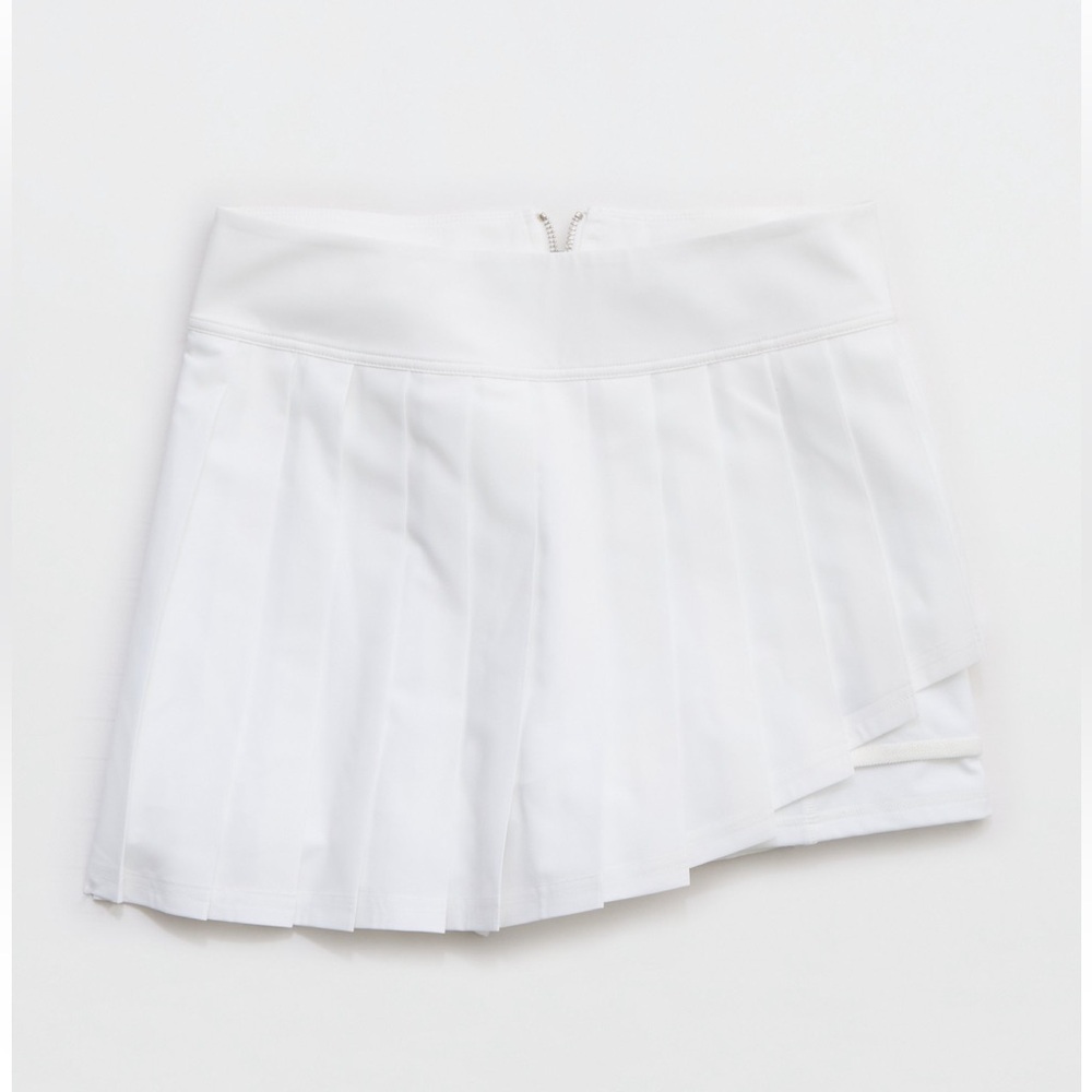 White Pleated Tennis Skirt - Picture 2 of 8